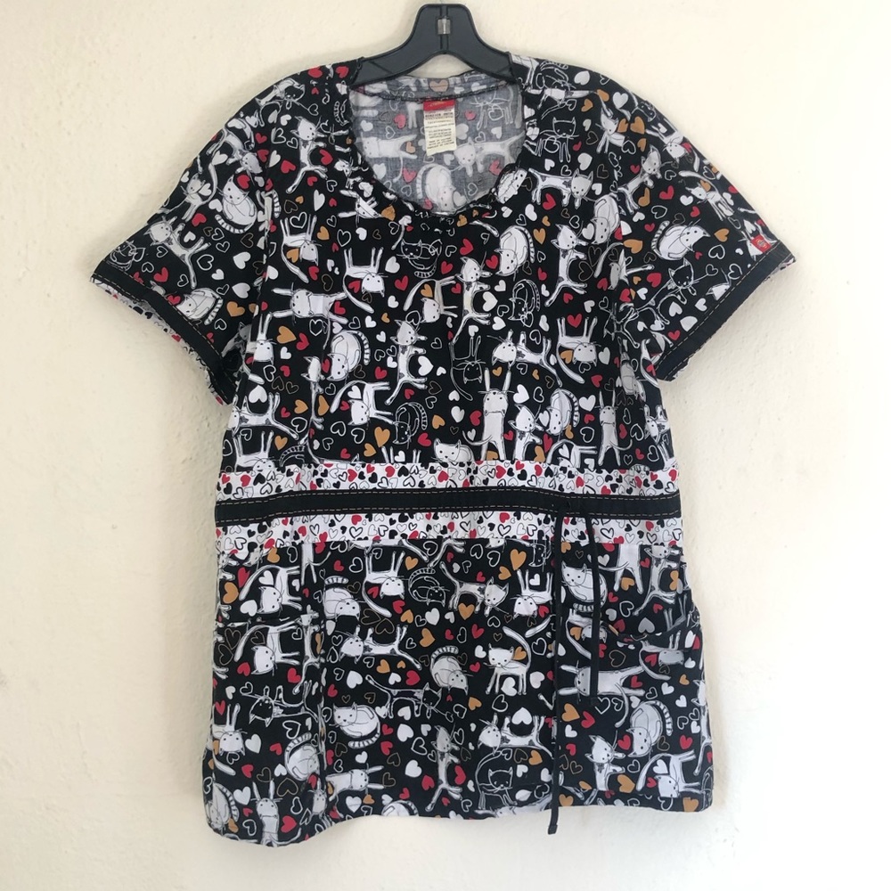 Dickies Women’s Cat Theme Scrub Top Size 2XL